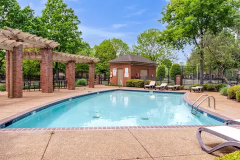 Exterior - 1218 Braystone Trl, Collierville, TN 38017 photo 6 of 8