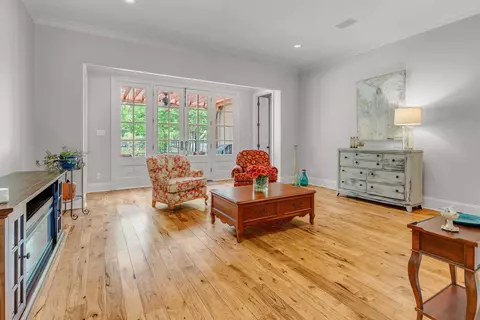 Living - 1218 Braystone Trl, Collierville, TN 38017 photo 1 of 3