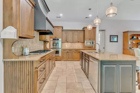 Kitchen - 1218 Braystone Trl, Collierville, TN 38017 photo 2 of 3