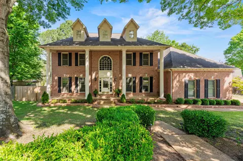 687 Windy Knoll Cv, Collierville, TN 38017