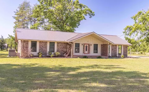 5311 Hwy 57 Hwy E, Michie, TN 38357