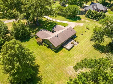 View/Area - 115 Edenberg Dr, Collierville, TN 38017 photo 7 of 9