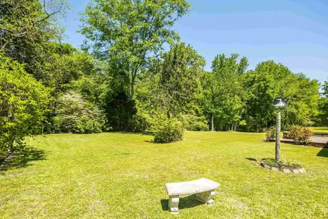 Exterior - 115 Edenberg Dr, Collierville, TN 38017 photo 4 of 10