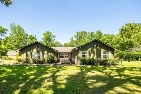 Exterior - 115 Edenberg Dr, Collierville, TN 38017 photo 2 of 10