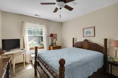 Bedroom - 115 Edenberg Dr, Collierville, TN 38017 photo 2 of 3