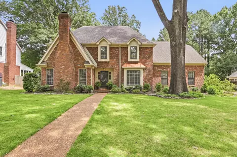 2108 Prestwick Dr, Germantown, TN 38139