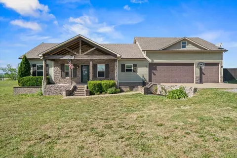 206 Deen Rd, Brighton, TN 38011