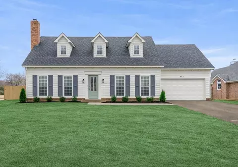 853 Cairn Creek Dr, Cordova, TN 38018