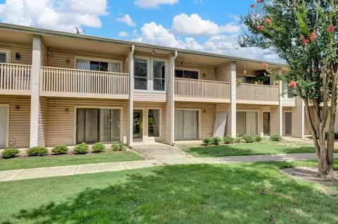 6787 Quail Hollow Ct #4, Memphis, TN 38120