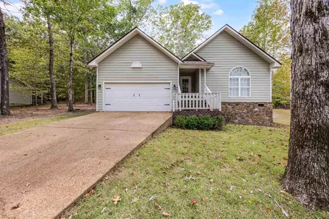 100 Masters Ct, Counce, TN 38326