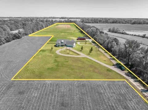 2706 S Terry Ln Rd, Covington, TN 38019