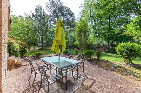 Exterior - 36 Mcdaniel Dr, Jackson, TN 38305 photo 7 of 10