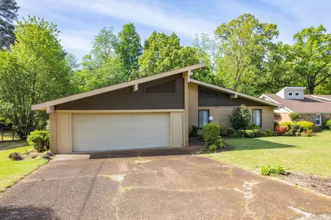 Exterior - 36 Mcdaniel Dr, Jackson, TN 38305 photo 4 of 10