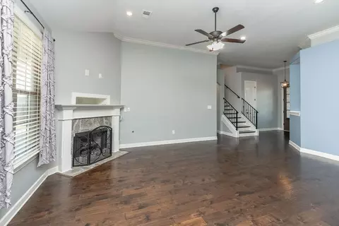 Living - 7116 Grassland Cv, Arlington, TN 38002 photo 1 of 4