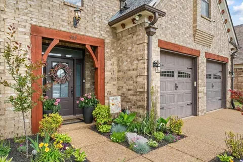 385 Garden Springs Dr, Oakland, TN 38060