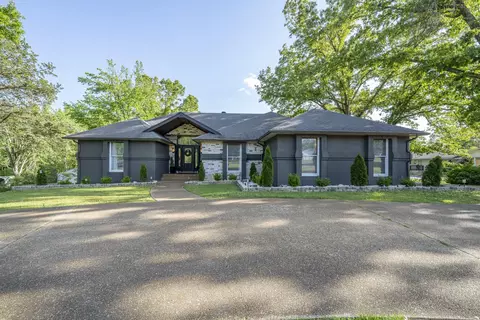 195 Yeiser Dr, Savannah, TN 38372