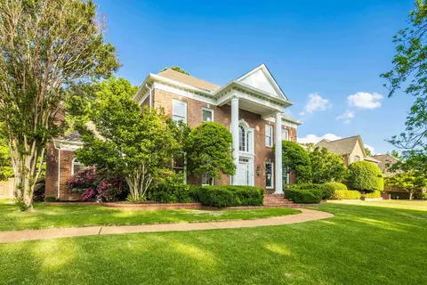 3486 Classic Dr, Memphis, TN 38125