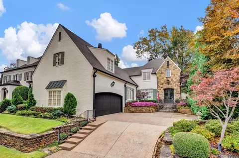 1910 Chatsworth Dr, Germantown, TN 38138