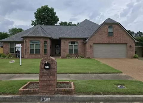 351 Wolf Lair Cv, Collierville, TN 38017
