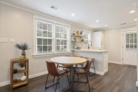 Dining - 4370 Given Ave, Memphis, TN 38122 photo 1 of 1