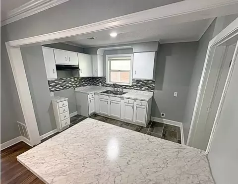 Kitchen - 2282 Devoy Ave, Memphis, TN 38108 photo 1 of 1