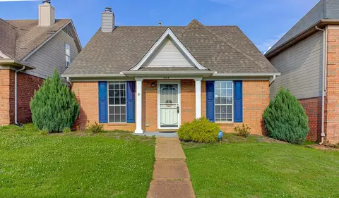 604 N Ericson Rd, Cordova, TN 38018