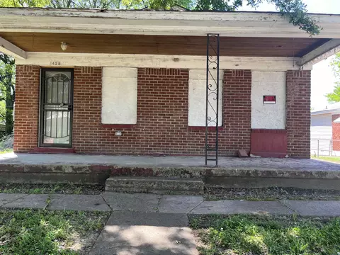 1455 Doris St, Memphis, TN 38106