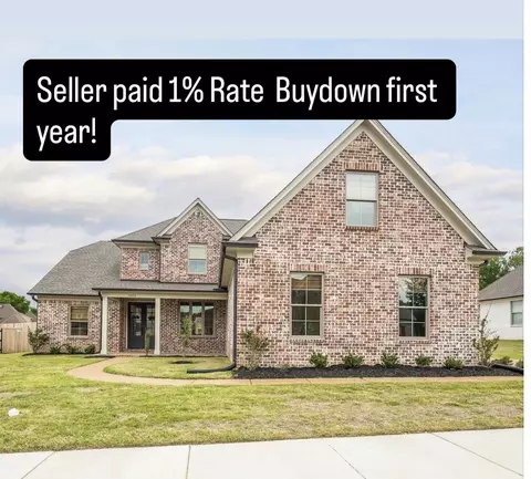 10252 Gray Heron Dr, Lakeland, TN 38002
