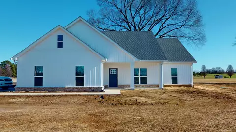 2482 Millsfield Hwy, Dyersburg, TN 38024