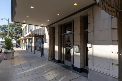 66 Monroe Ave #504, Memphis, TN 38103