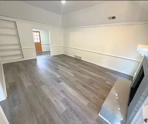 Living - 6280 Yale Rd, Bartlett, TN 38134 photo 1 of 2
