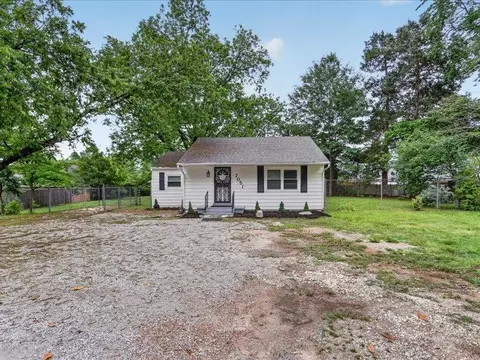7051 Us 70 Hwy, Bartlett, TN 38133