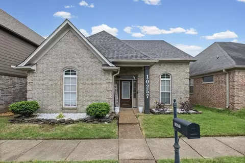 10257 Evening Hill Dr, Memphis, TN 38016
