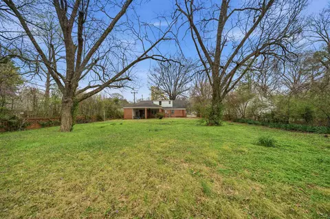 Exterior - 1305 Cherry Rd, Memphis, TN 38117 photo 5 of 5