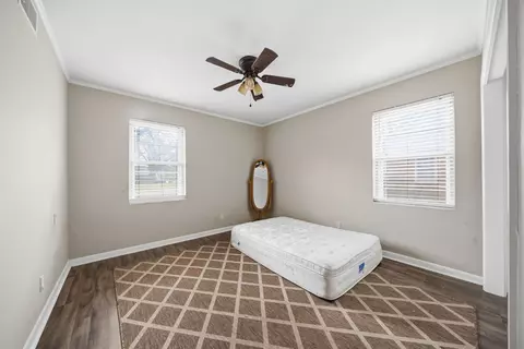 Bedroom - 1305 Cherry Rd, Memphis, TN 38117 photo 4 of 6