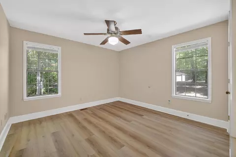 Bedroom - 289 Cr 770 Rd # A, Walnut, MS 38683 photo 2 of 3