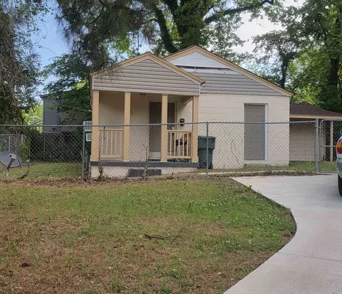 1652 Victor St, Memphis, TN 38106