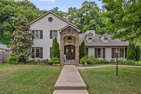 5302 S Angela Ln, Memphis, TN 38120