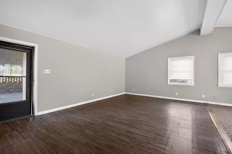Living - 3445 Powers Rd, Memphis, TN 38128 photo 3 of 6