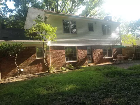 Exterior - 5960 Macinness Dr W, Memphis, TN 38119 photo 3 of 4