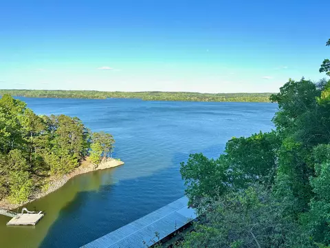 165 Lakeshore Dr #8, Counce, TN 38326