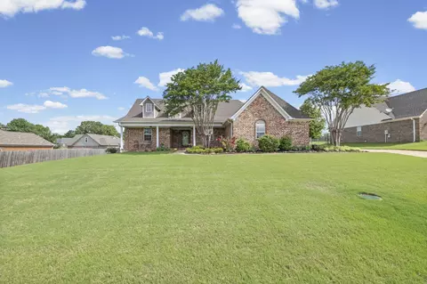 708 Walker Pkwy, Atoka, TN 38004