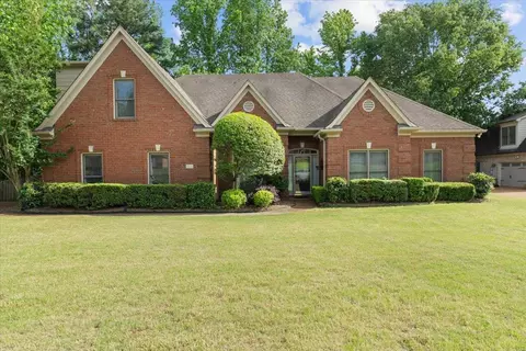 8131 Rebecca Woods Dr, Arlington, TN 38002