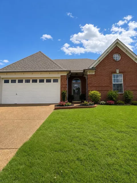 6361 Fairway Heights Cv, Bartlett, TN 38135