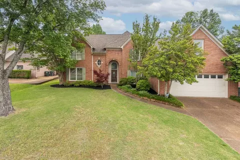 9049 Brent Ln, Cordova, TN 38016