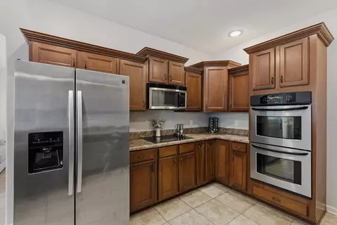 Kitchen - 4982 Grace View Ln, Bartlett, TN 38135 photo 4 of 4