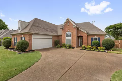 452 Glenogle Ln, Collierville, TN 38017