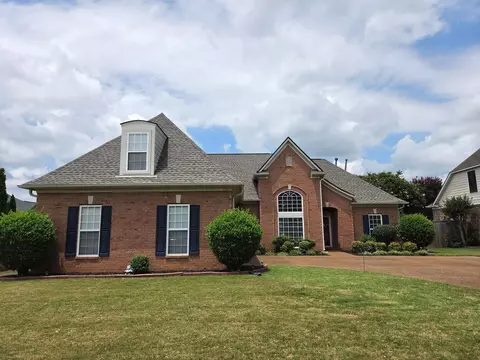 452 Glenogle Ln, Collierville, TN 38017