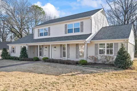 1676 Miller Farms Rd, Germantown, TN 38138