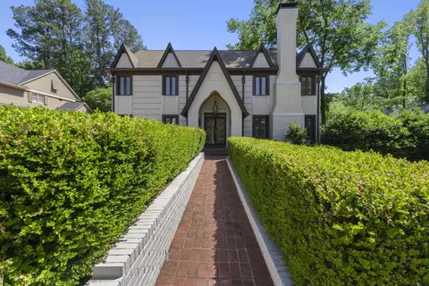 8449 Lansingwood Cv, Germantown, TN 38139